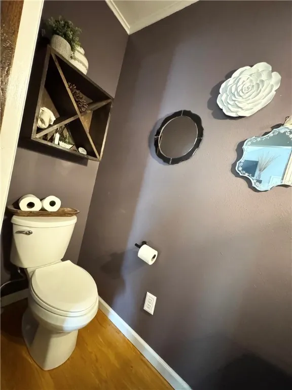 10 Alden Avenue, Auburn, New York 13021, Auburn, New York 13021, 4 Bedrooms Bedrooms, 7 Rooms Rooms,3 BathroomsBathrooms,Residential,For Sale,10 Alden Avenue, Auburn, New York 13021,0,R1645645