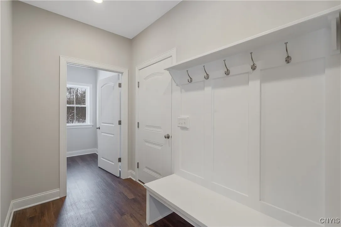 109 Terwillager Lane, Manlius, New York 13116, Manlius, New York 13116, 3 Bedrooms Bedrooms, 7 Rooms Rooms,2 BathroomsBathrooms,Residential,For Sale,109 Terwillager Lane, Manlius, New York 13116,0,S1645055