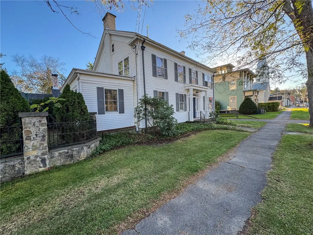 24 Genesee Street, New Berlin, New York 13411, New Berlin, New York 13411, 5 Bedrooms Bedrooms, 23 Rooms Rooms,3 BathroomsBathrooms,Residential,For Sale,24 Genesee Street, New Berlin, New York 13411,0,R1644449