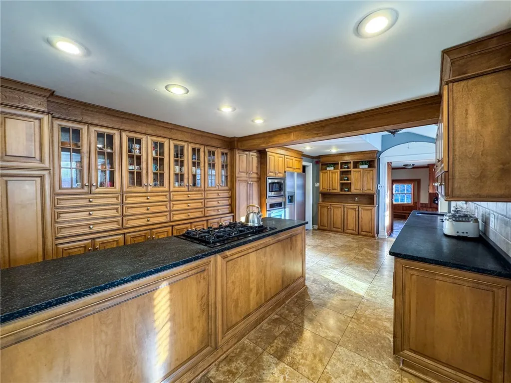 24 Genesee Street, New Berlin, New York 13411, New Berlin, New York 13411, 5 Bedrooms Bedrooms, 23 Rooms Rooms,3 BathroomsBathrooms,Residential,For Sale,24 Genesee Street, New Berlin, New York 13411,0,R1644449