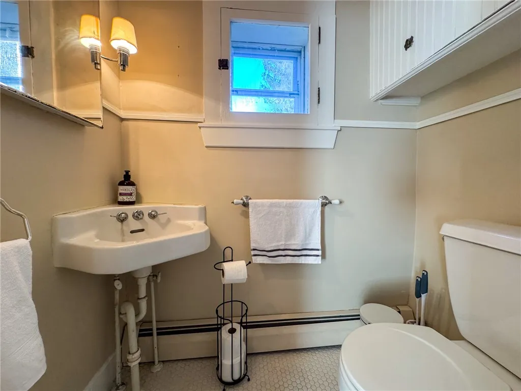 24 Genesee Street, New Berlin, New York 13411, New Berlin, New York 13411, 5 Bedrooms Bedrooms, 23 Rooms Rooms,3 BathroomsBathrooms,Residential,For Sale,24 Genesee Street, New Berlin, New York 13411,0,R1644449