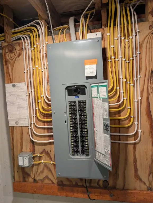 2118 Langford Road, North Collins, New York 14111, North Collins, New York 14111, 5 Bedrooms Bedrooms, ,3 BathroomsBathrooms,Residential,For Sale,2118 Langford Road, North Collins, New York 14111,0,R1645706