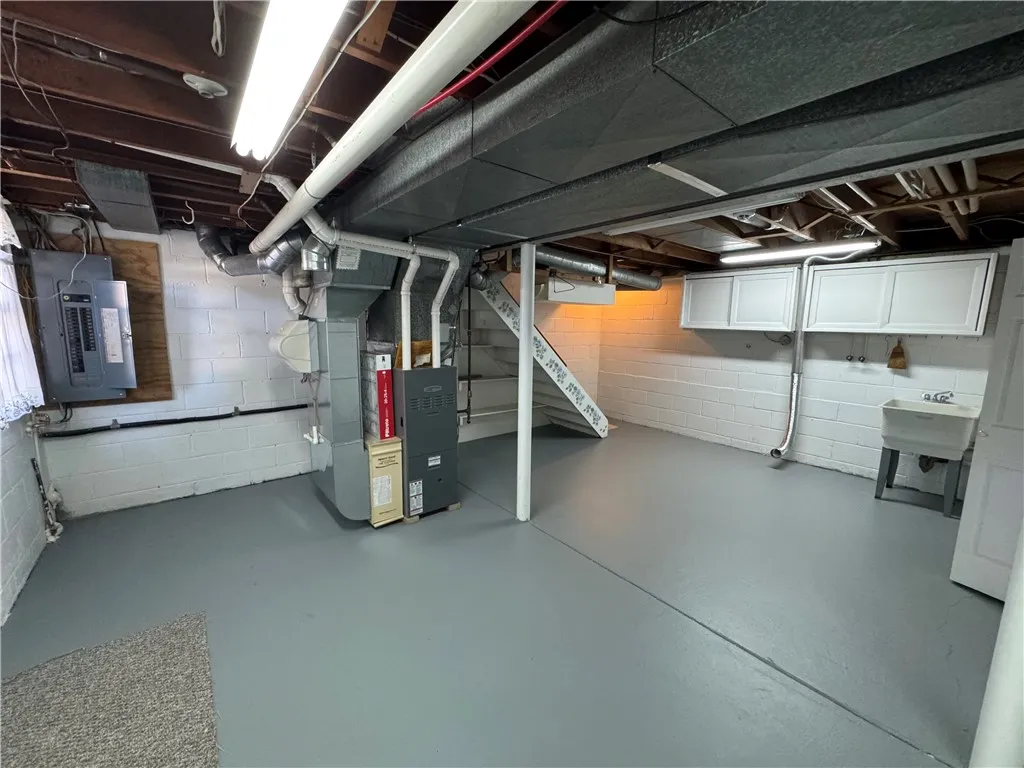 52 Mill Street, Ogden, New York 14559, Ogden, New York 14559, 4 Bedrooms Bedrooms, 10 Rooms Rooms,3 BathroomsBathrooms,Residential Lease,For Rent,52 Mill Street, Ogden, New York 14559,0,R1645751