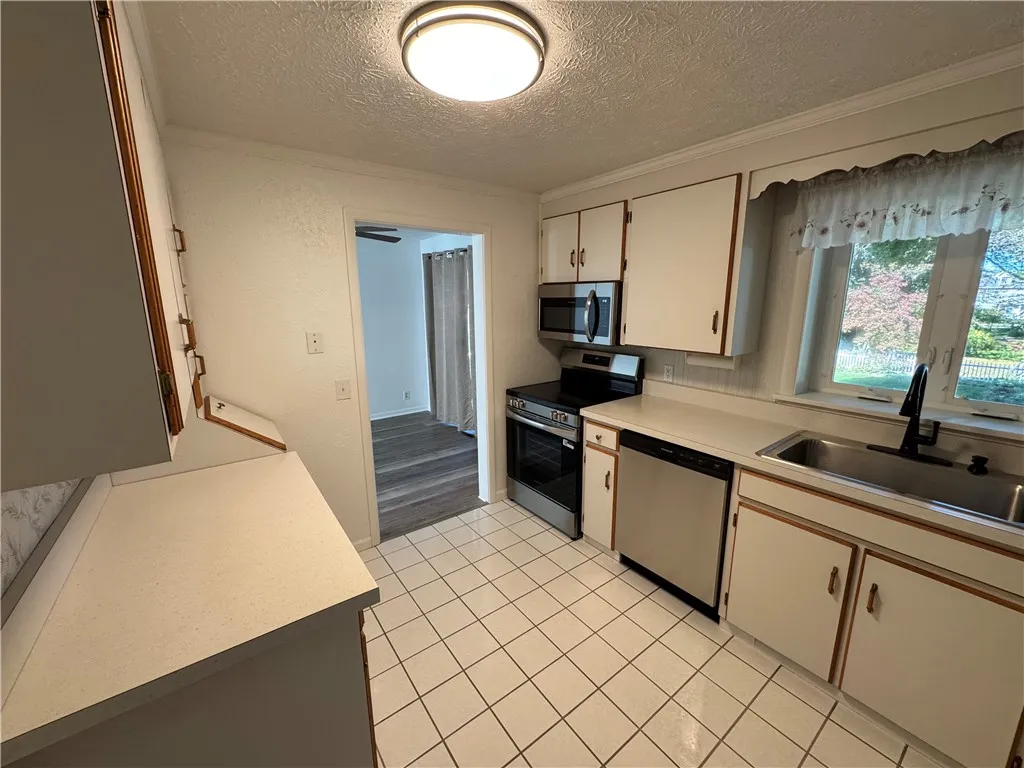 52 Mill Street, Ogden, New York 14559, Ogden, New York 14559, 4 Bedrooms Bedrooms, 10 Rooms Rooms,3 BathroomsBathrooms,Residential Lease,For Rent,52 Mill Street, Ogden, New York 14559,0,R1645751