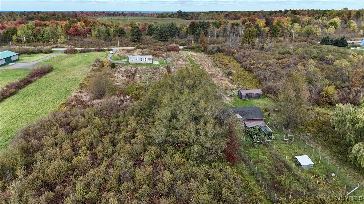 5343 Berry Road, Pomfret, New York 14063, Pomfret, New York 14063, 2 Bedrooms Bedrooms, 5 Rooms Rooms,1 BathroomBathrooms,Residential,Closed,5343 Berry Road, Pomfret, New York 14063,0,B1645753