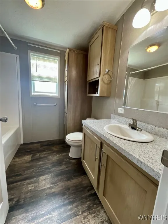 5343 Berry Road, Pomfret, New York 14063, Pomfret, New York 14063, 2 Bedrooms Bedrooms, 5 Rooms Rooms,1 BathroomBathrooms,Residential,Closed,5343 Berry Road, Pomfret, New York 14063,0,B1645753