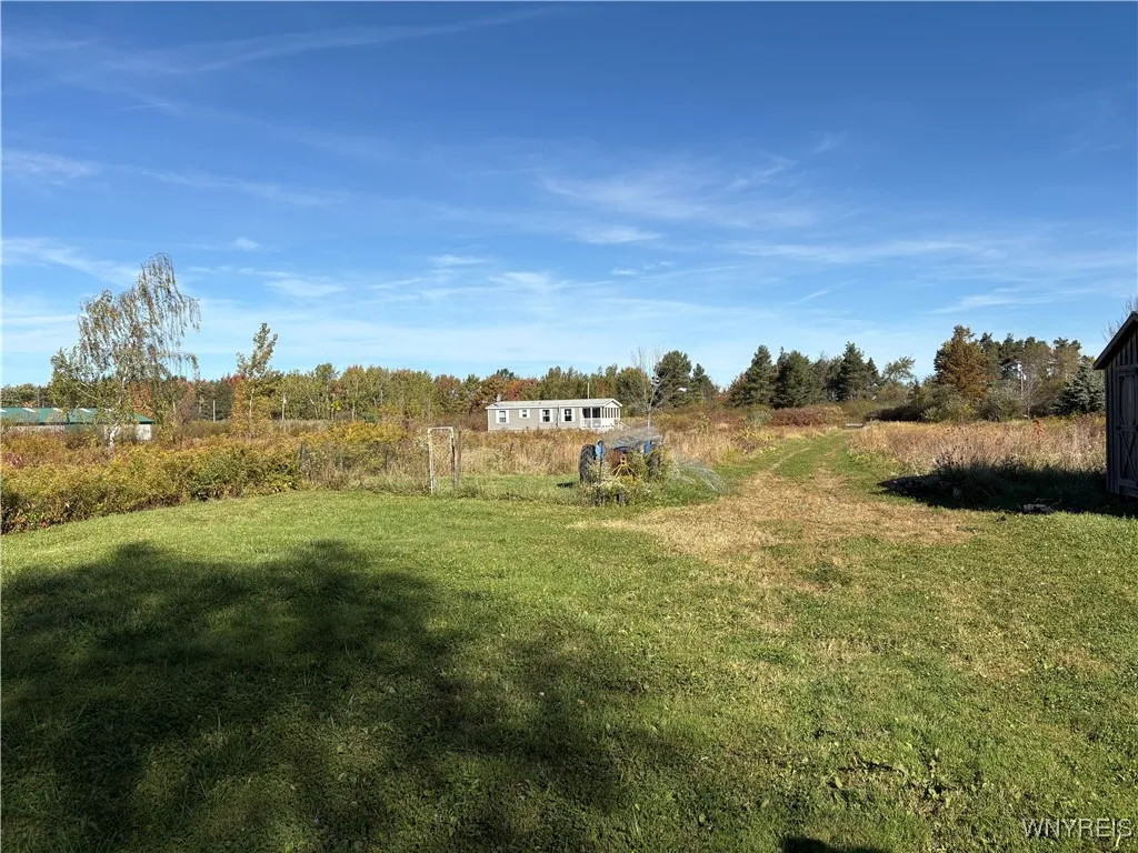 5343 Berry Road, Pomfret, New York 14063, Pomfret, New York 14063, 2 Bedrooms Bedrooms, 5 Rooms Rooms,1 BathroomBathrooms,Residential,Closed,5343 Berry Road, Pomfret, New York 14063,0,B1645753