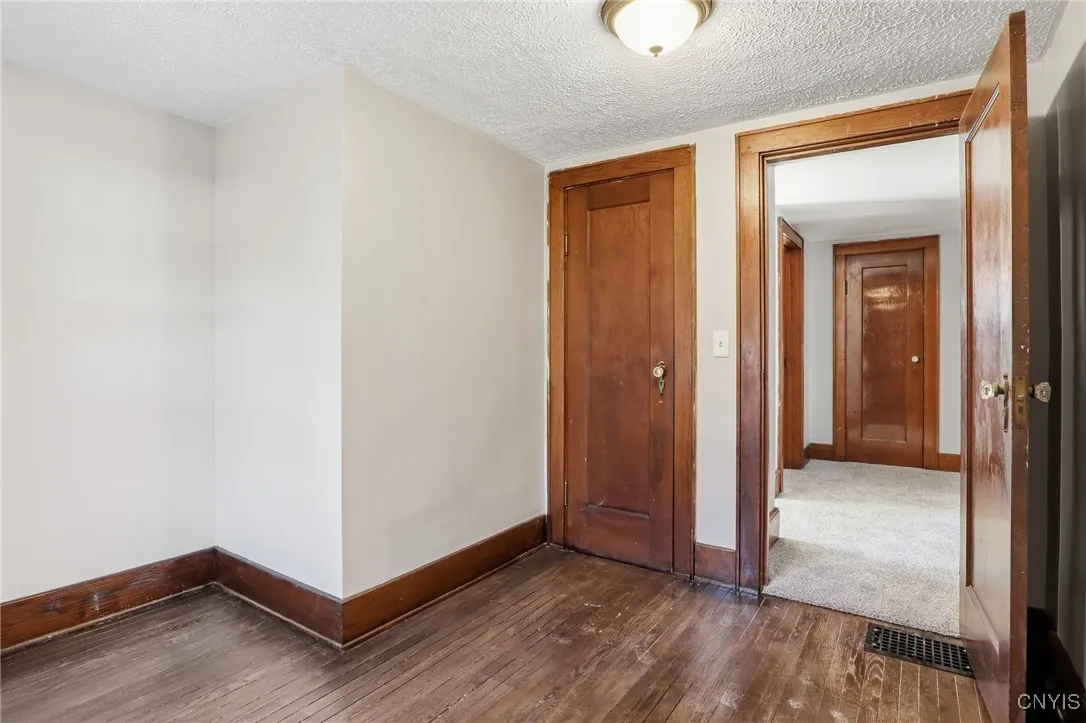 287 Rochester Street, Avon, New York 14414, Avon, New York 14414, 3 Bedrooms Bedrooms, 6 Rooms Rooms,1 BathroomBathrooms,Residential,For Sale,287 Rochester Street, Avon, New York 14414,0,S1645610