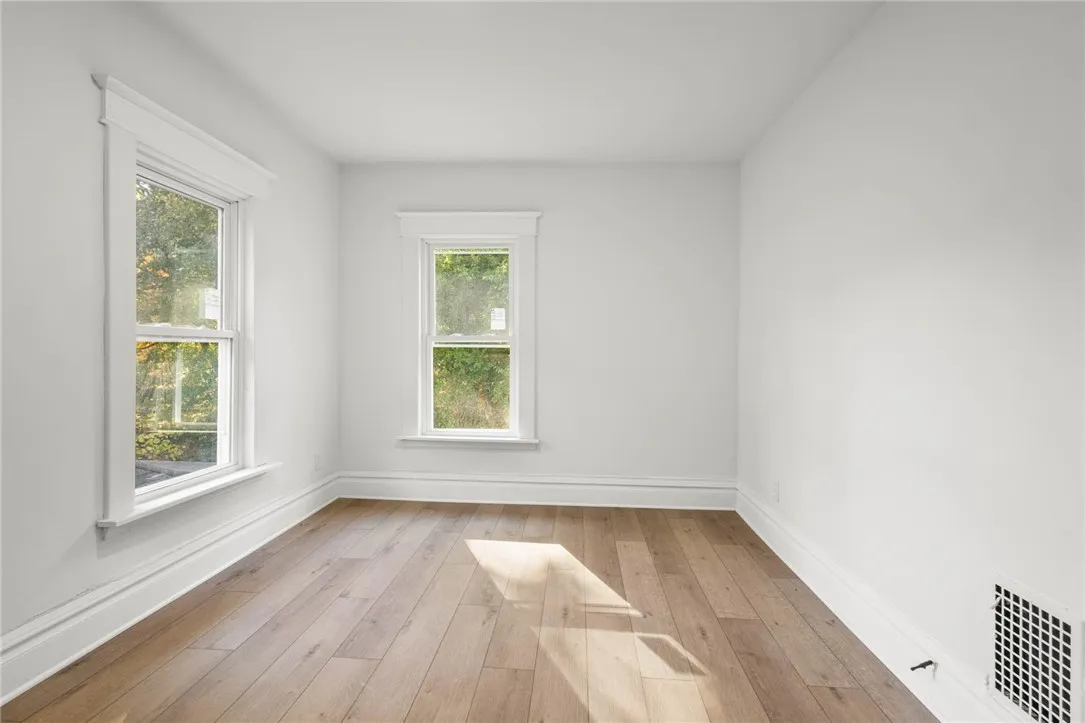 136 North Street, Ridgeway, New York 14103, Ridgeway, New York 14103, 4 Bedrooms Bedrooms, 10 Rooms Rooms,1 BathroomBathrooms,Residential,For Sale,136 North Street, Ridgeway, New York 14103,0,R1645613