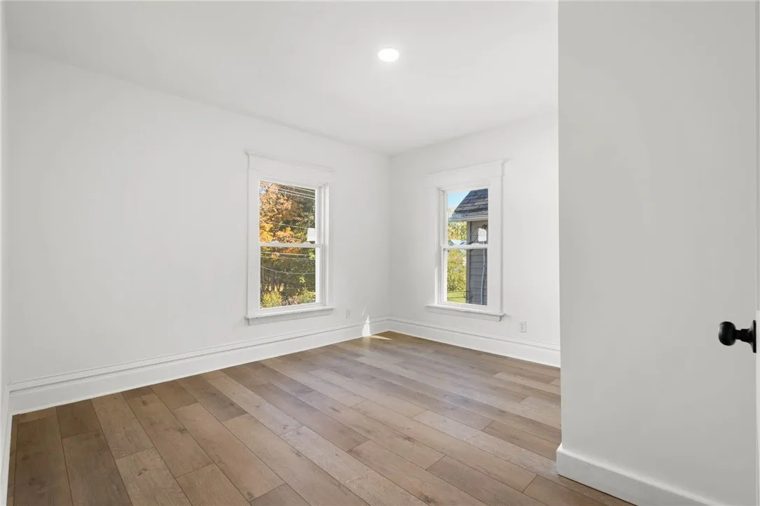 136 North Street, Ridgeway, New York 14103, Ridgeway, New York 14103, 4 Bedrooms Bedrooms, 10 Rooms Rooms,1 BathroomBathrooms,Residential,For Sale,136 North Street, Ridgeway, New York 14103,0,R1645613