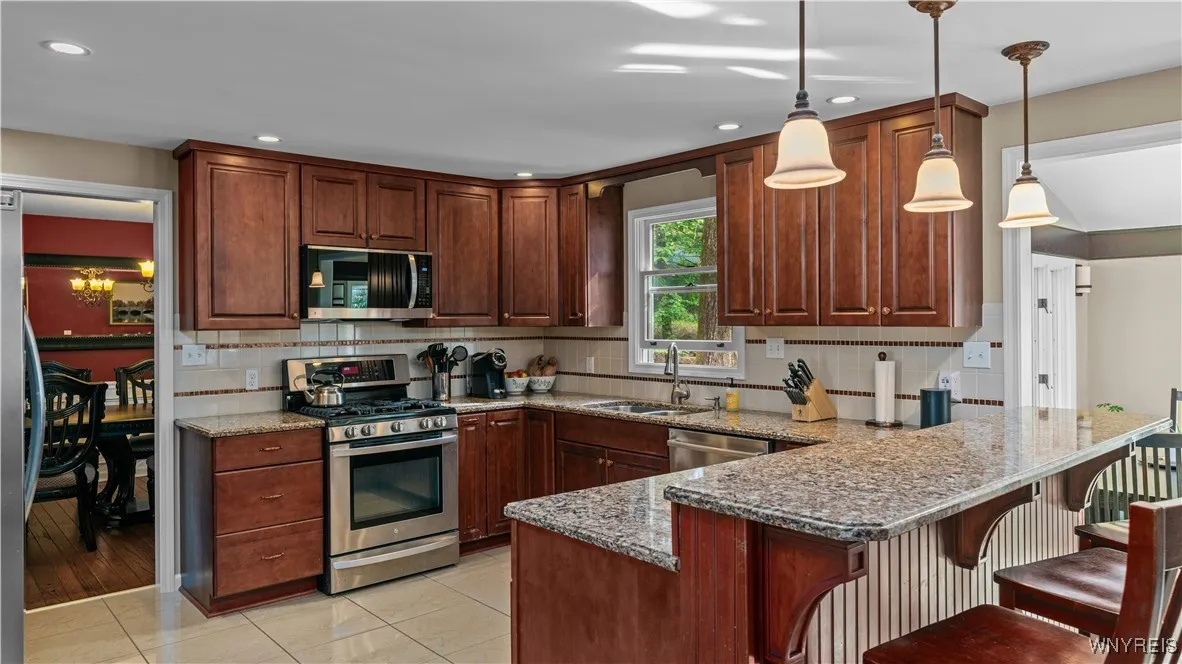 83 Briar Hill Road, Orchard Park, New York 14127, Orchard Park, New York 14127, 5 Bedrooms Bedrooms, 10 Rooms Rooms,2 BathroomsBathrooms,Residential,For Sale,83 Briar Hill Road, Orchard Park, New York 14127,0,B1645732