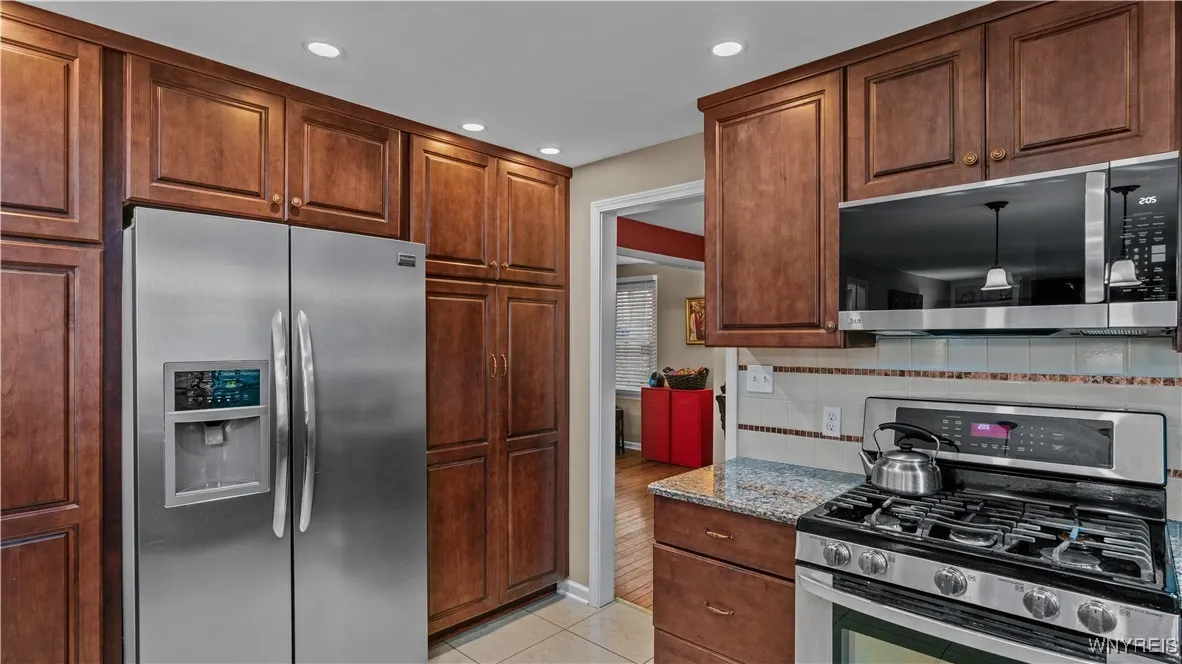 83 Briar Hill Road, Orchard Park, New York 14127, Orchard Park, New York 14127, 5 Bedrooms Bedrooms, 10 Rooms Rooms,2 BathroomsBathrooms,Residential,For Sale,83 Briar Hill Road, Orchard Park, New York 14127,0,B1645732
