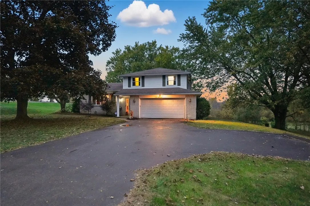5485 Niagara Street Extension, Lockport Town, New, Lockport Town, New York 14094, 3 Bedrooms Bedrooms, 7 Rooms Rooms,2 BathroomsBathrooms,Residential,For Sale,5485 Niagara Street Extension, Lockport Town, New ,0,R1645694