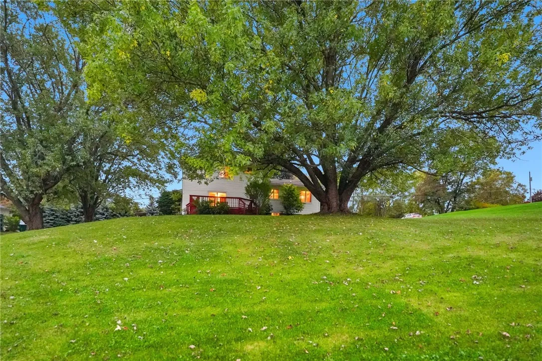 5485 Niagara Street Extension, Lockport Town, New, Lockport Town, New York 14094, 3 Bedrooms Bedrooms, 7 Rooms Rooms,2 BathroomsBathrooms,Residential,For Sale,5485 Niagara Street Extension, Lockport Town, New ,0,R1645694