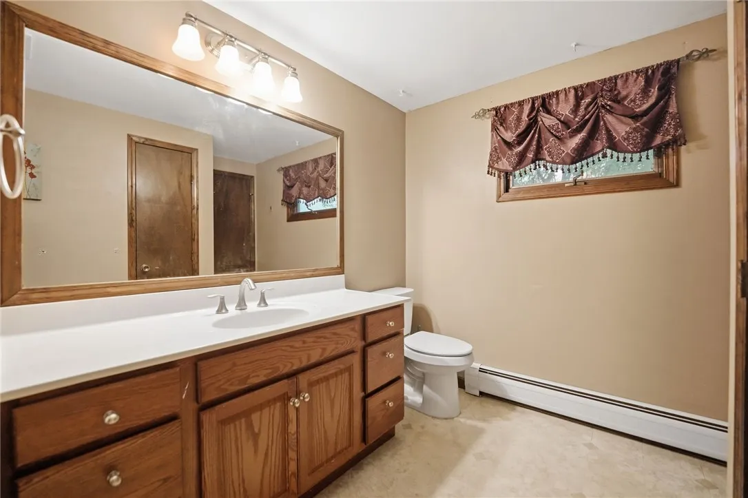 5485 Niagara Street Extension, Lockport Town, New, Lockport Town, New York 14094, 3 Bedrooms Bedrooms, 7 Rooms Rooms,2 BathroomsBathrooms,Residential,For Sale,5485 Niagara Street Extension, Lockport Town, New ,0,R1645694