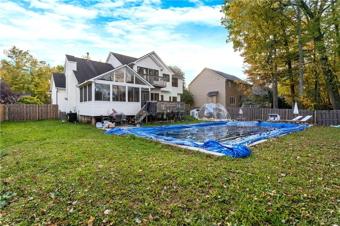 8512 Van Wie Drive West, Lysander, New York 13027, Lysander, New York 13027, 4 Bedrooms Bedrooms, 11 Rooms Rooms,2 BathroomsBathrooms,Residential,For Sale,8512 Van Wie Drive West, Lysander, New York 13027,0,S1645764