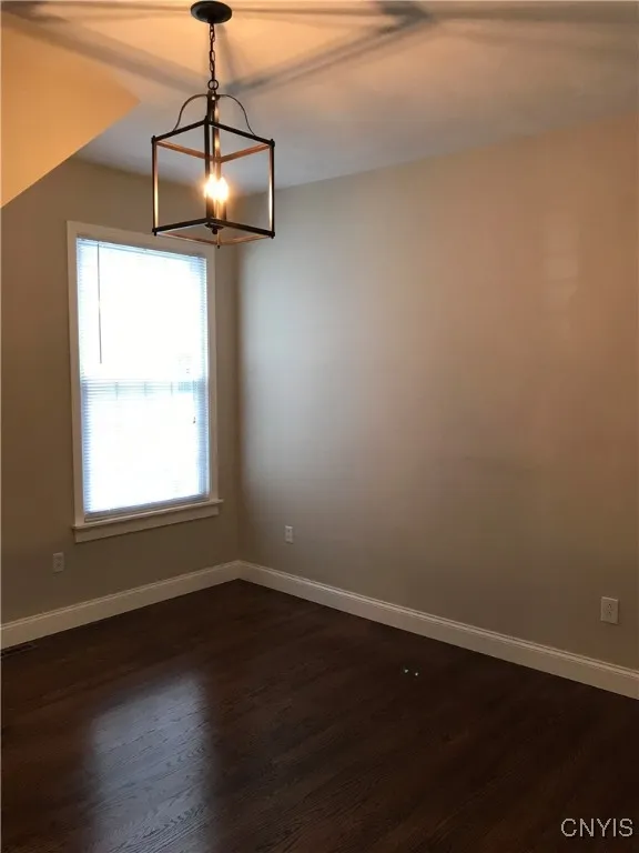 1801 James Street 1, Syracuse, New York 13206, Syracuse, New York 13206, 2 Bedrooms Bedrooms, 6 Rooms Rooms,1 BathroomBathrooms,Residential Lease,For Rent,1801 James Street 1, Syracuse, New York 13206,0,S1645335