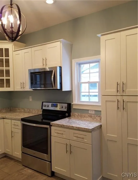 1801 James Street 1, Syracuse, New York 13206, Syracuse, New York 13206, 2 Bedrooms Bedrooms, 6 Rooms Rooms,1 BathroomBathrooms,Residential Lease,For Rent,1801 James Street 1, Syracuse, New York 13206,0,S1645335