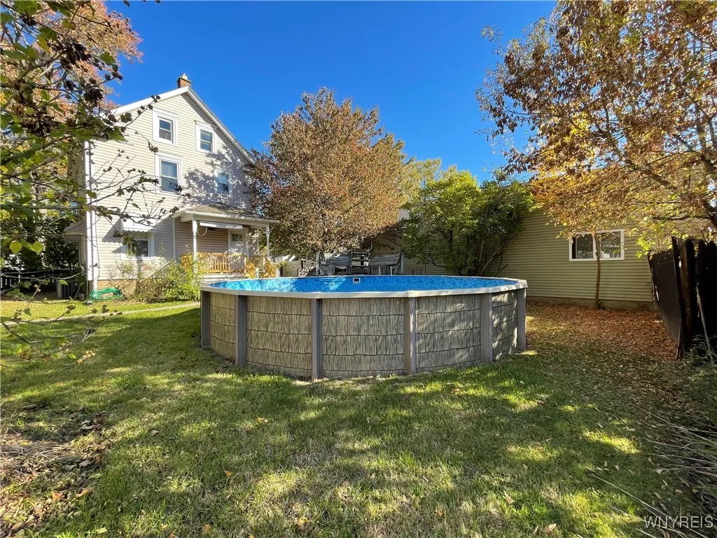 24 Utica Street, Lockport City, New York 14094, Lockport City, New York 14094, 3 Bedrooms Bedrooms, 7 Rooms Rooms,1 BathroomBathrooms,Residential,For Sale,24 Utica Street, Lockport City, New York 14094,0,B1645782