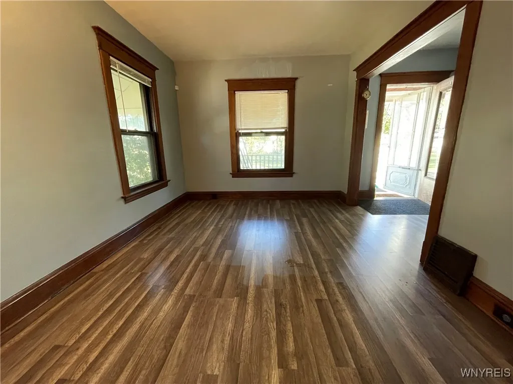 24 Utica Street, Lockport City, New York 14094, Lockport City, New York 14094, 3 Bedrooms Bedrooms, 7 Rooms Rooms,1 BathroomBathrooms,Residential,For Sale,24 Utica Street, Lockport City, New York 14094,0,B1645782