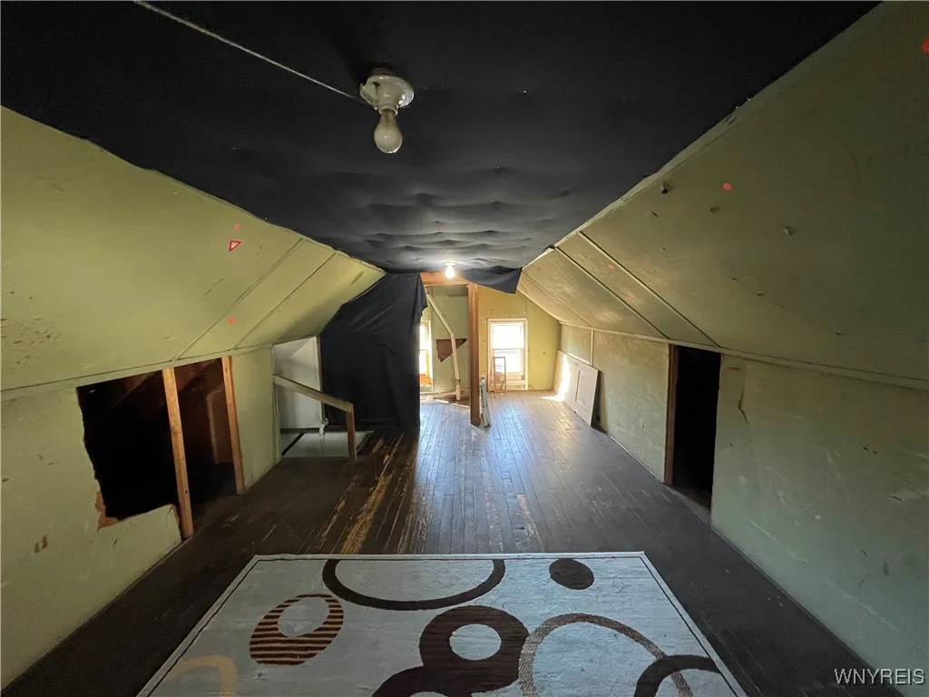 24 Utica Street, Lockport City, New York 14094, Lockport City, New York 14094, 3 Bedrooms Bedrooms, 7 Rooms Rooms,1 BathroomBathrooms,Residential,For Sale,24 Utica Street, Lockport City, New York 14094,0,B1645782