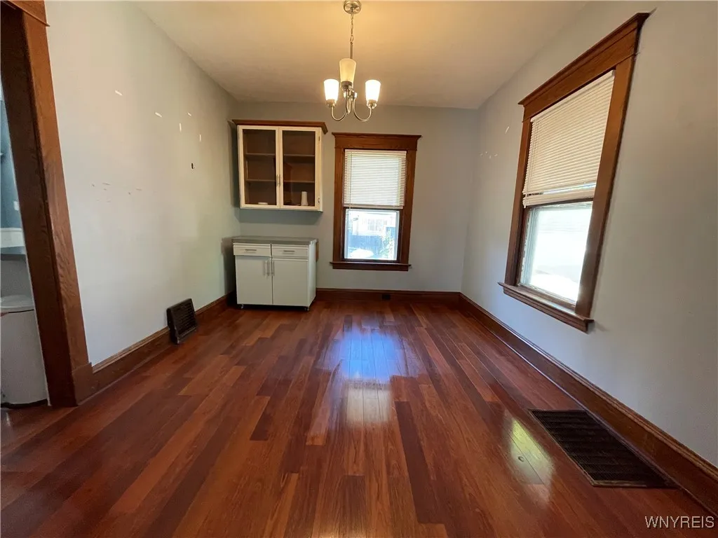 24 Utica Street, Lockport City, New York 14094, Lockport City, New York 14094, 3 Bedrooms Bedrooms, 7 Rooms Rooms,1 BathroomBathrooms,Residential,For Sale,24 Utica Street, Lockport City, New York 14094,0,B1645782