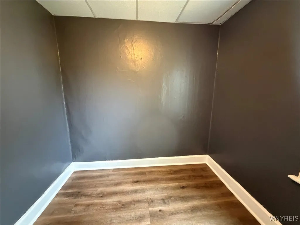 21 Abbottsford Place Lower, Buffalo, New York 1421, Buffalo, New York 14213, 3 Bedrooms Bedrooms, 7 Rooms Rooms,1 BathroomBathrooms,Residential Lease,Closed,21 Abbottsford Place Lower, Buffalo, New York 1421,0,B1645598