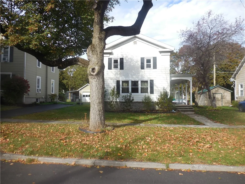 83 Main Street North, Perry, New York 14530, Perry, New York 14530, 3 Bedrooms Bedrooms, 6 Rooms Rooms,1 BathroomBathrooms,Residential,For Sale,83 Main Street North, Perry, New York 14530,0,R1645805