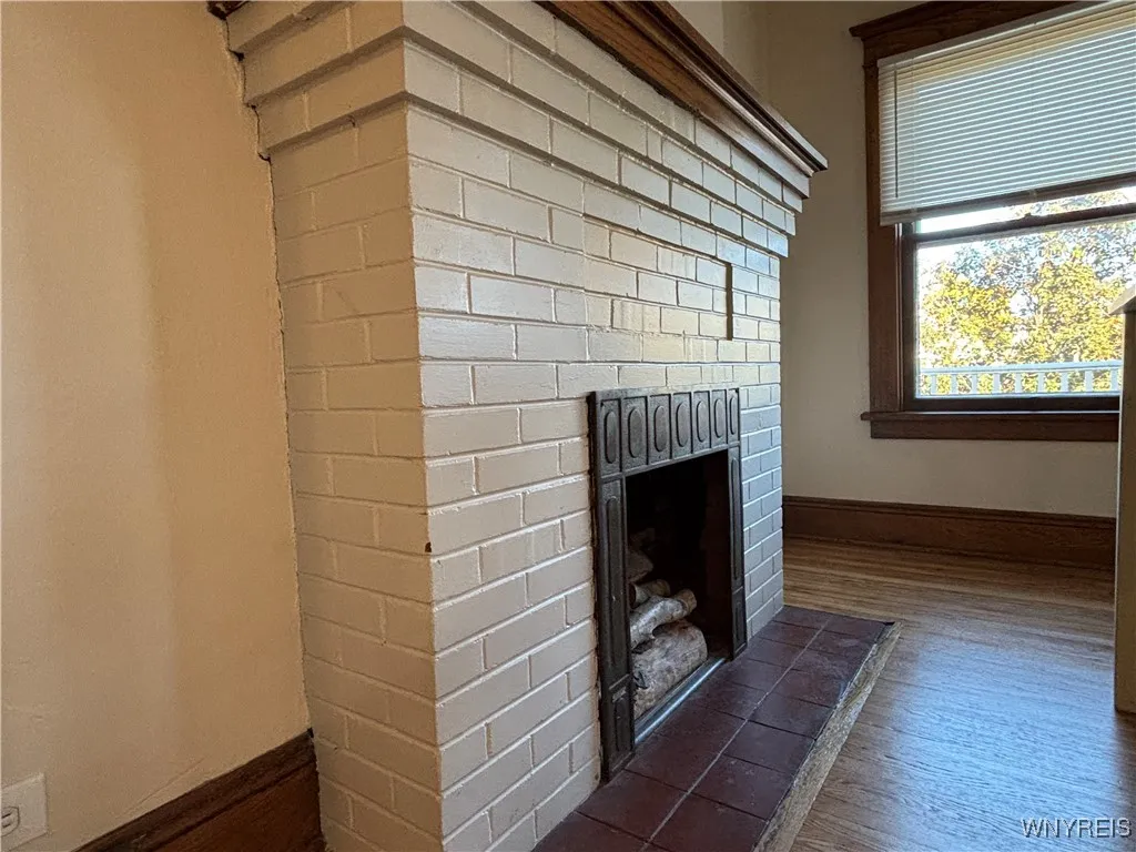 430 Colvin Avenue 2, Buffalo, New York 14216, Buffalo, New York 14216, 3 Bedrooms Bedrooms, 7 Rooms Rooms,1 BathroomBathrooms,Residential Lease,For Rent,430 Colvin Avenue 2, Buffalo, New York 14216,0,B1645804