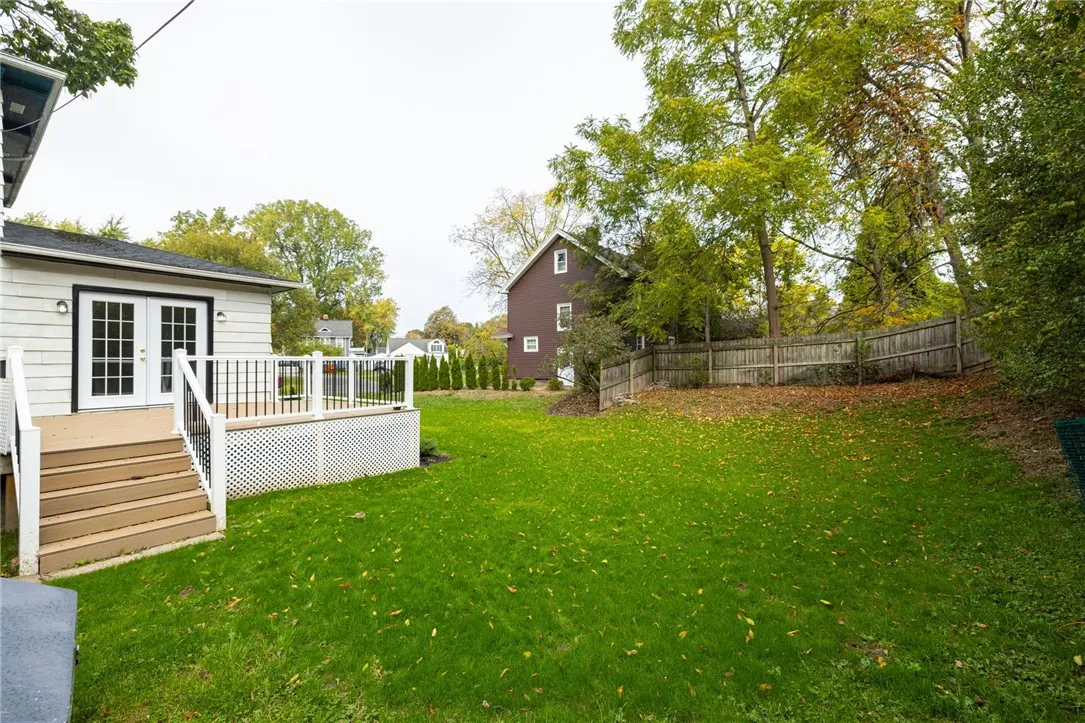 44 Beach Terrace, Irondequoit, New York 14617, Irondequoit, New York 14617, 6 Bedrooms Bedrooms, 7 Rooms Rooms,2 BathroomsBathrooms,Residential,For Sale,44 Beach Terrace, Irondequoit, New York 14617,0,R1645816