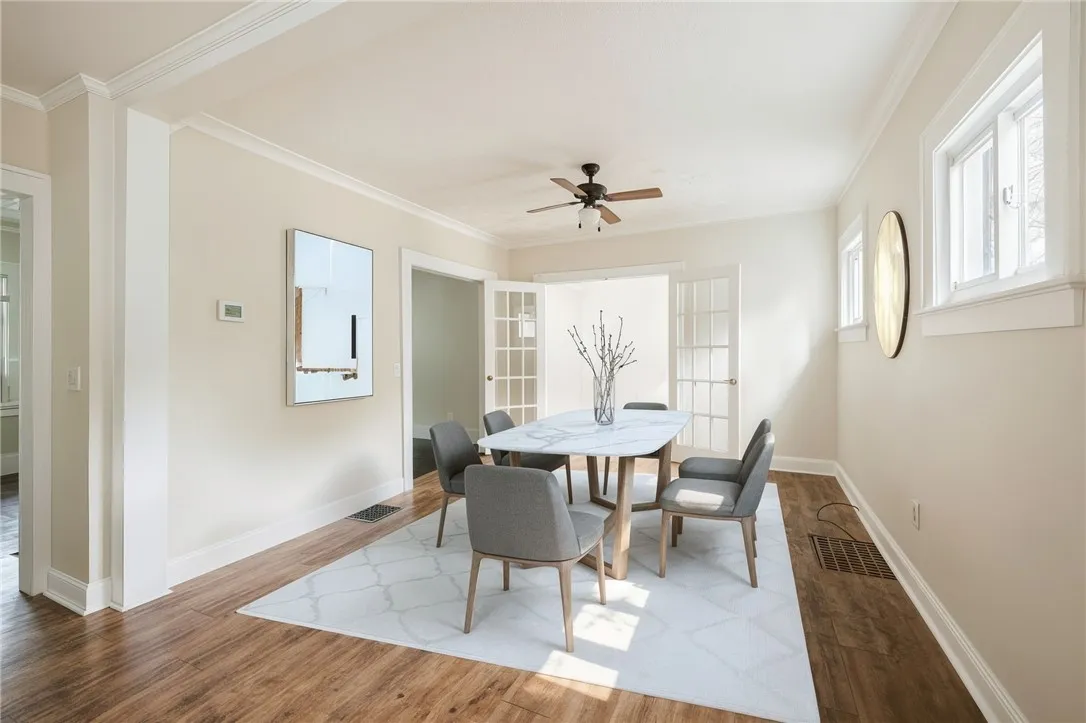 44 Beach Terrace, Irondequoit, New York 14617, Irondequoit, New York 14617, 6 Bedrooms Bedrooms, 7 Rooms Rooms,2 BathroomsBathrooms,Residential,For Sale,44 Beach Terrace, Irondequoit, New York 14617,0,R1645816