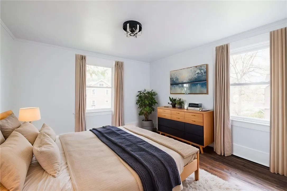 44 Beach Terrace, Irondequoit, New York 14617, Irondequoit, New York 14617, 6 Bedrooms Bedrooms, 7 Rooms Rooms,2 BathroomsBathrooms,Residential,For Sale,44 Beach Terrace, Irondequoit, New York 14617,0,R1645816