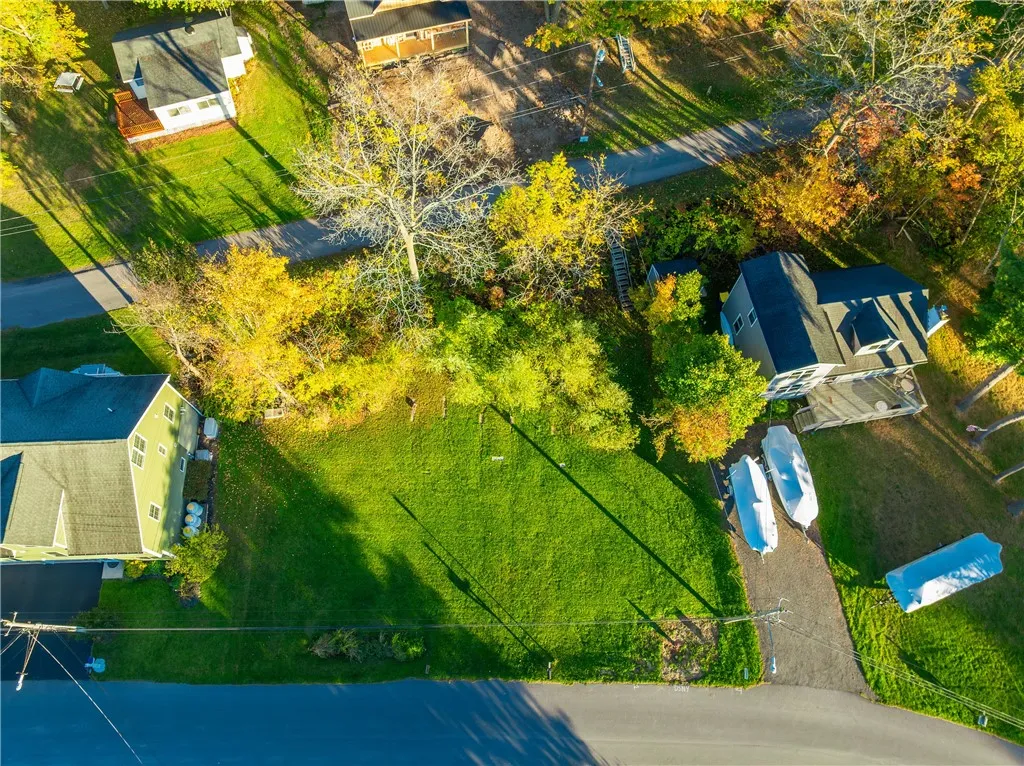 AERIAL VIEW OF BUILDING LOT!