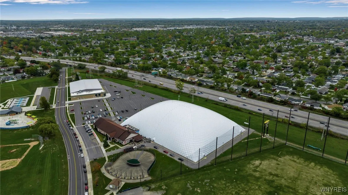 214 Heritage Road, Tonawanda, New York 14150, Tonawanda, New York 14150, 3 Bedrooms Bedrooms, 9 Rooms Rooms,2 BathroomsBathrooms,Residential,For Sale,214 Heritage Road, Tonawanda, New York 14150,0,B1645817