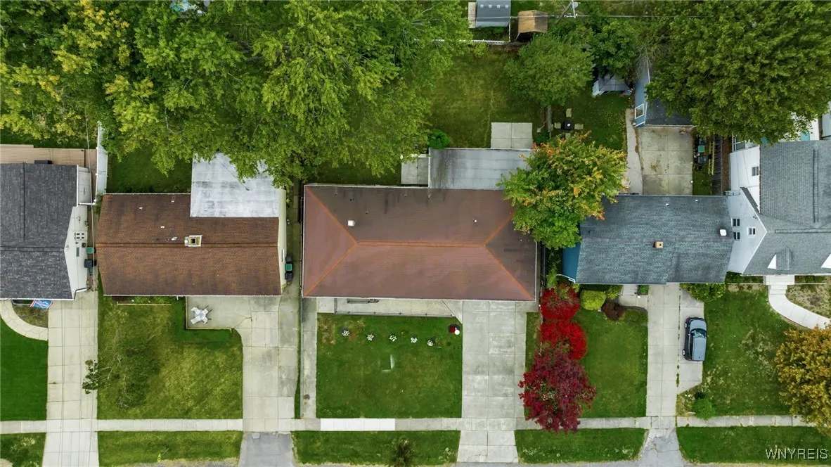 214 Heritage Road, Tonawanda, New York 14150, Tonawanda, New York 14150, 3 Bedrooms Bedrooms, 9 Rooms Rooms,2 BathroomsBathrooms,Residential,For Sale,214 Heritage Road, Tonawanda, New York 14150,0,B1645817