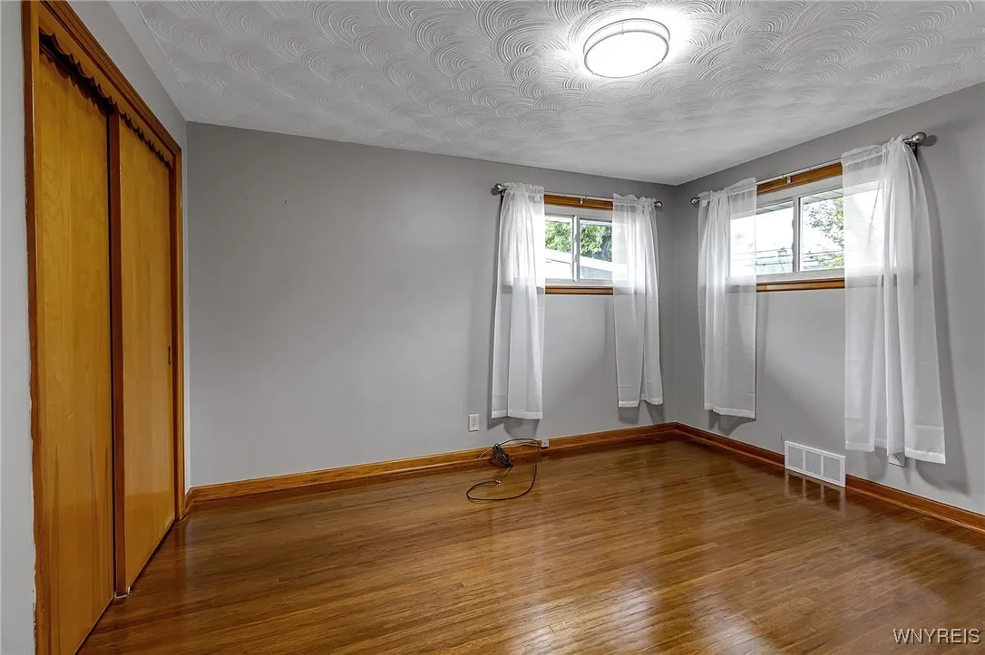 214 Heritage Road, Tonawanda, New York 14150, Tonawanda, New York 14150, 3 Bedrooms Bedrooms, 9 Rooms Rooms,2 BathroomsBathrooms,Residential,For Sale,214 Heritage Road, Tonawanda, New York 14150,0,B1645817