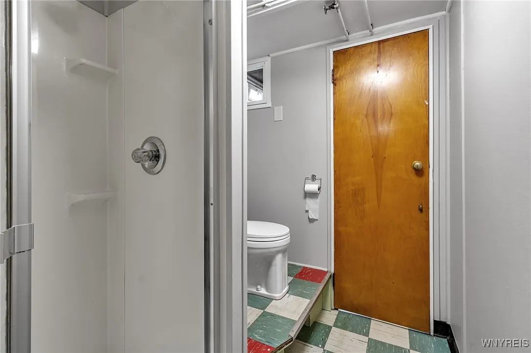 214 Heritage Road, Tonawanda, New York 14150, Tonawanda, New York 14150, 3 Bedrooms Bedrooms, 9 Rooms Rooms,2 BathroomsBathrooms,Residential,For Sale,214 Heritage Road, Tonawanda, New York 14150,0,B1645817
