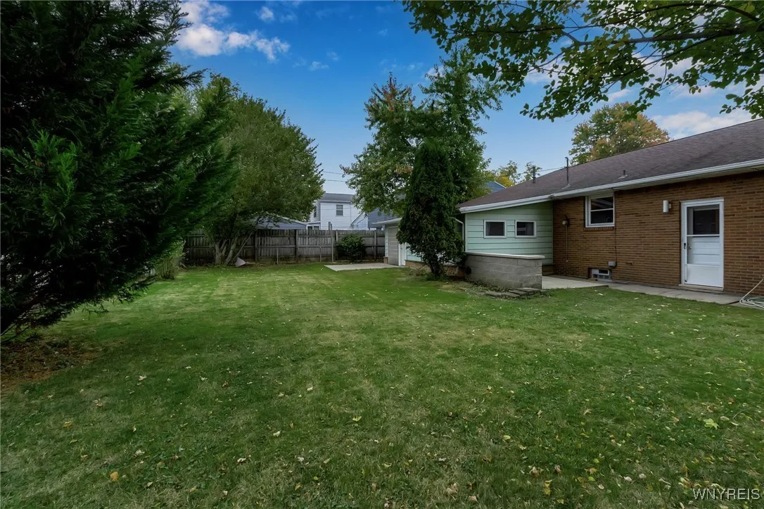 214 Heritage Road, Tonawanda, New York 14150, Tonawanda, New York 14150, 3 Bedrooms Bedrooms, 9 Rooms Rooms,2 BathroomsBathrooms,Residential,For Sale,214 Heritage Road, Tonawanda, New York 14150,0,B1645817