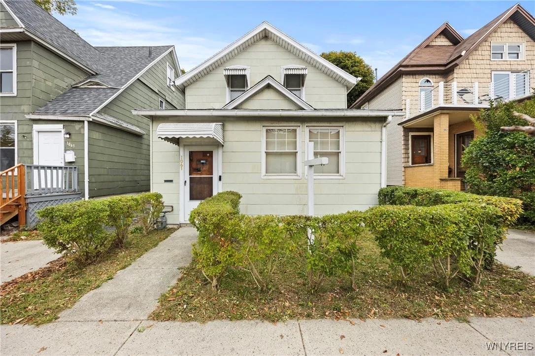 1061 Niagara Street, Buffalo, New York 14213, Buffalo, New York 14213, 3 Bedrooms Bedrooms, 7 Rooms Rooms,1 BathroomBathrooms,Residential,Closed,1061 Niagara Street, Buffalo, New York 14213,0,B1645829