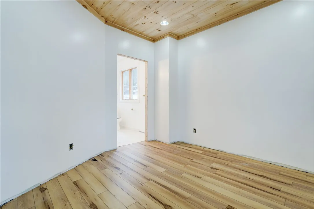 413 Caroline Street, Rochester, New York 14620, Rochester, New York 14620, 3 Bedrooms Bedrooms, 9 Rooms Rooms,3 BathroomsBathrooms,Residential Lease,For Rent,413 Caroline Street, Rochester, New York 14620,0,R1645835