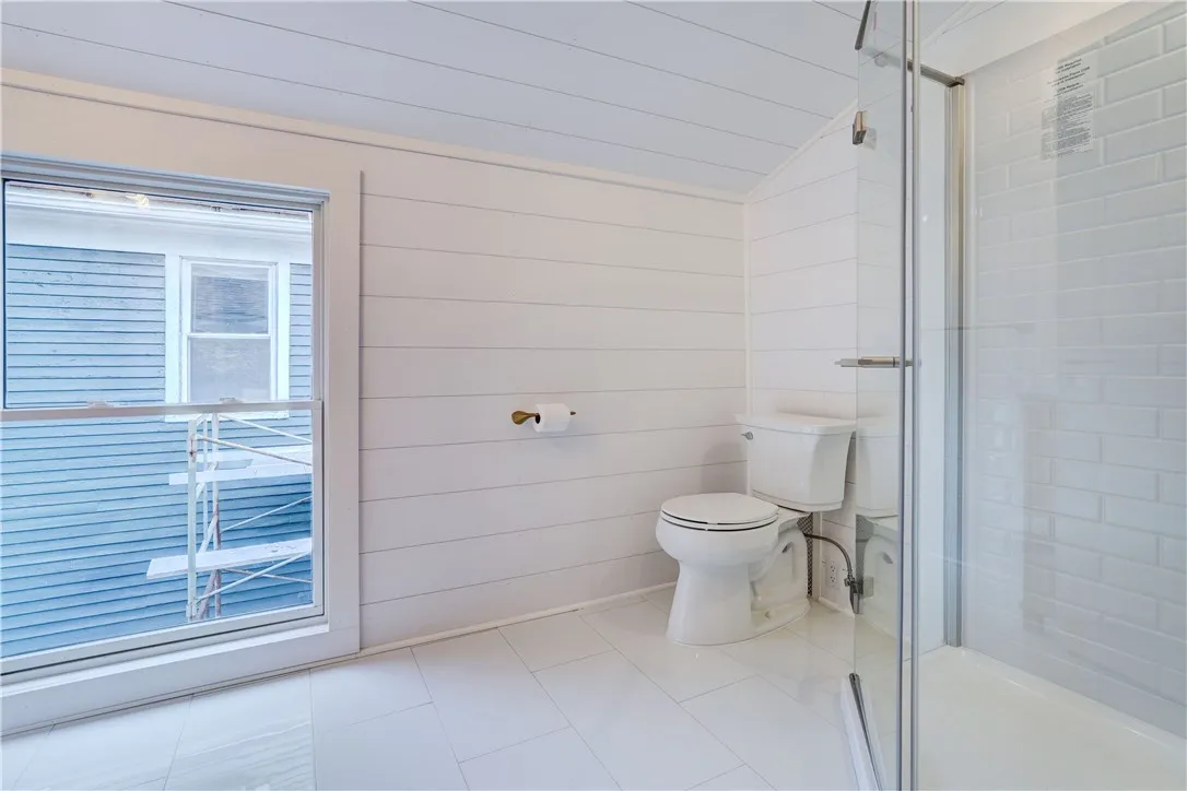 413 Caroline Street, Rochester, New York 14620, Rochester, New York 14620, 3 Bedrooms Bedrooms, 9 Rooms Rooms,3 BathroomsBathrooms,Residential Lease,For Rent,413 Caroline Street, Rochester, New York 14620,0,R1645835