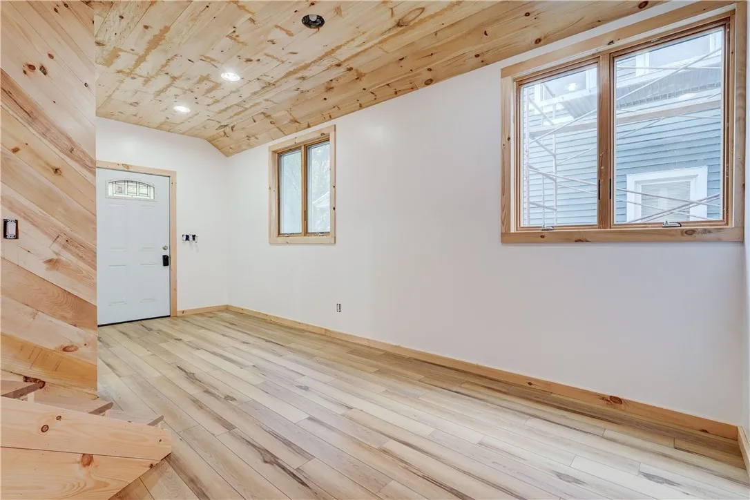 413 Caroline Street, Rochester, New York 14620, Rochester, New York 14620, 3 Bedrooms Bedrooms, 9 Rooms Rooms,3 BathroomsBathrooms,Residential Lease,For Rent,413 Caroline Street, Rochester, New York 14620,0,R1645835