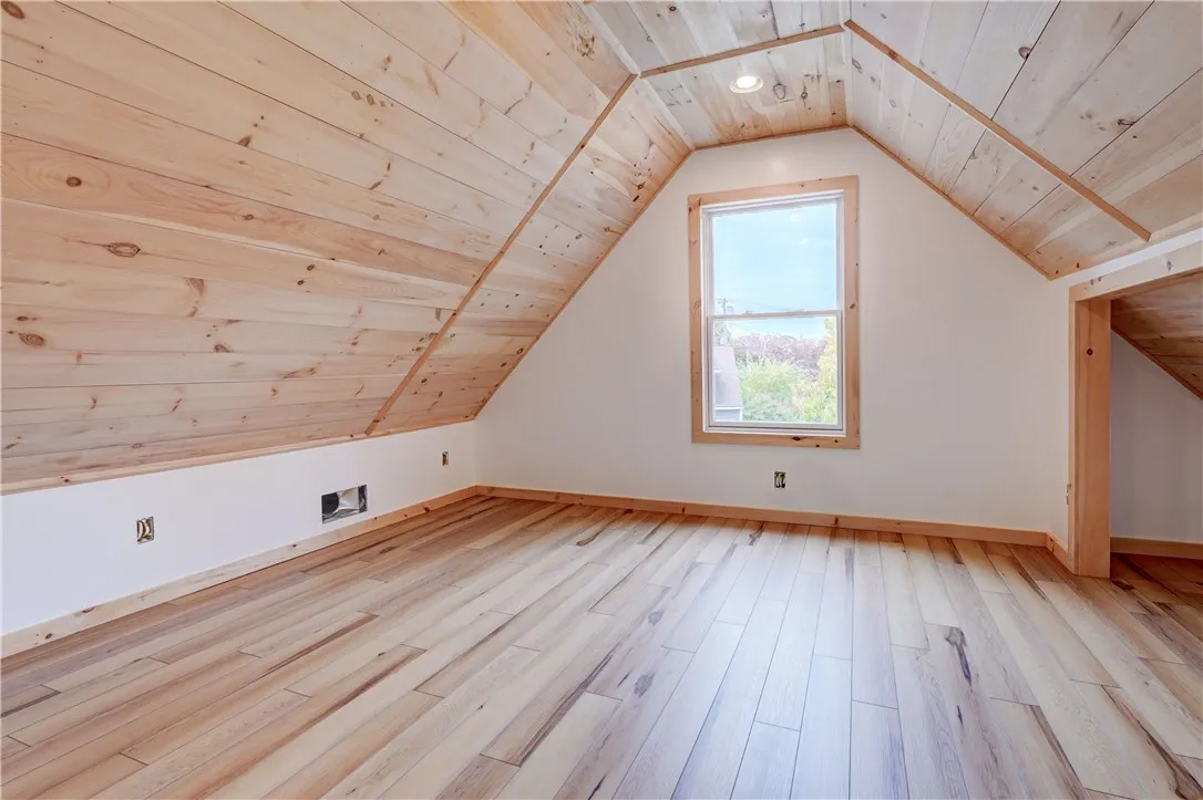 413 Caroline Street, Rochester, New York 14620, Rochester, New York 14620, 3 Bedrooms Bedrooms, 9 Rooms Rooms,3 BathroomsBathrooms,Residential Lease,For Rent,413 Caroline Street, Rochester, New York 14620,0,R1645835