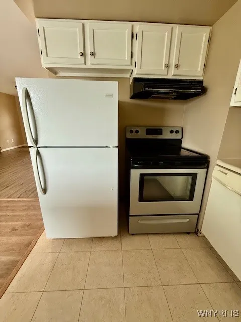 Upper Fridge and stove