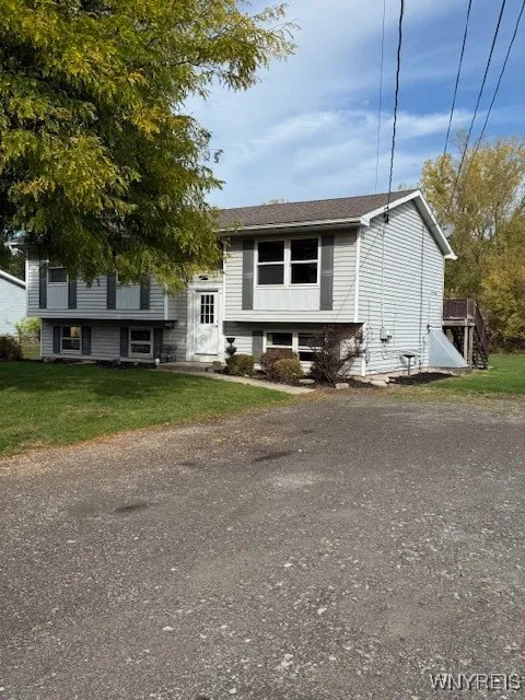 425 West Caledonia Street, Lockport City, New York, Lockport City, New York 14094, 5 Bedrooms Bedrooms, ,2 BathroomsBathrooms,Residential,For Sale,425 West Caledonia Street, Lockport City, New York,0,B1620238