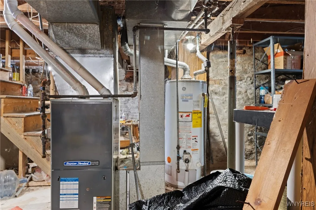 546 High Street, Lockport City, New York 14094, Lockport City, New York 14094, 4 Bedrooms Bedrooms, 10 Rooms Rooms,2 BathroomsBathrooms,Residential,For Sale,546 High Street, Lockport City, New York 14094,0,B1645854