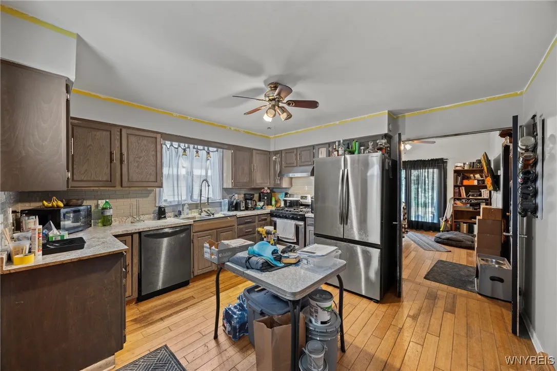 546 High Street, Lockport City, New York 14094, Lockport City, New York 14094, 4 Bedrooms Bedrooms, 10 Rooms Rooms,2 BathroomsBathrooms,Residential,For Sale,546 High Street, Lockport City, New York 14094,0,B1645854