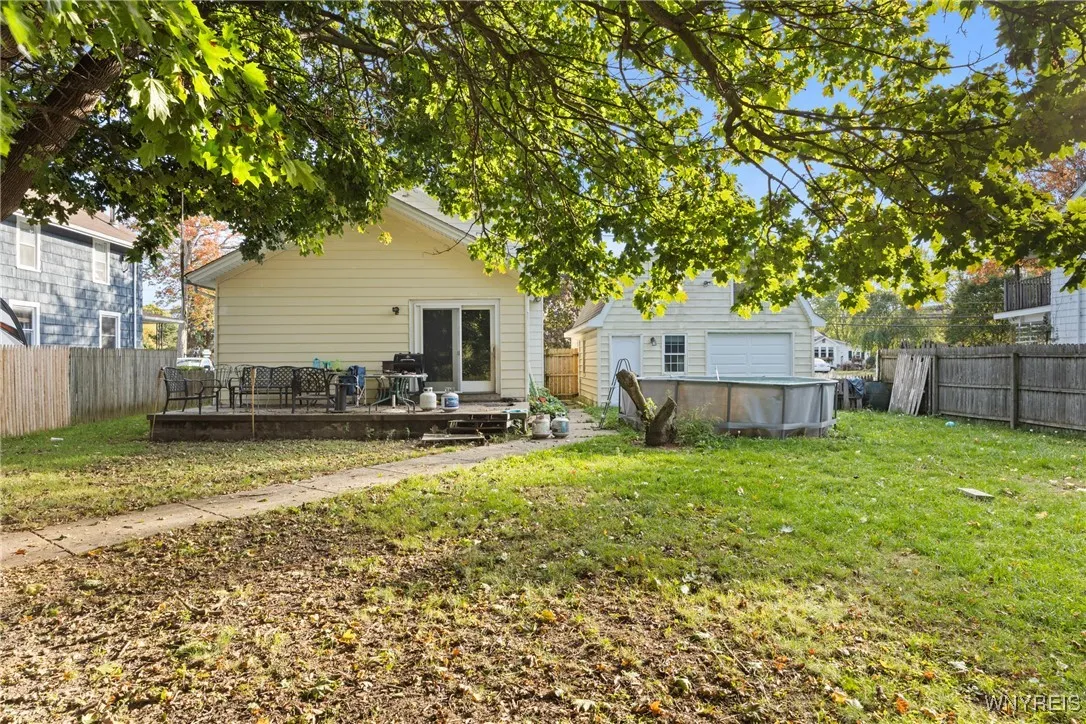 546 High Street, Lockport City, New York 14094, Lockport City, New York 14094, 4 Bedrooms Bedrooms, 10 Rooms Rooms,2 BathroomsBathrooms,Residential,For Sale,546 High Street, Lockport City, New York 14094,0,B1645854