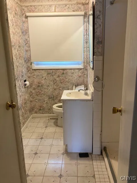 6369 State Route 233, Westmoreland, New York 13440, Westmoreland, New York 13440, 3 Bedrooms Bedrooms, 7 Rooms Rooms,1 BathroomBathrooms,Residential,For Sale,6369 State Route 233, Westmoreland, New York 13440,0,S1645778