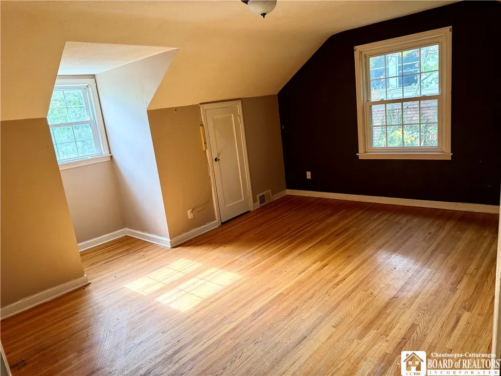 6 Taft Place, Dunkirk, New York 14048, Dunkirk, New York 14048, 3 Bedrooms Bedrooms, 9 Rooms Rooms,2 BathroomsBathrooms,Residential,For Sale,6 Taft Place, Dunkirk, New York 14048,0,R1645269